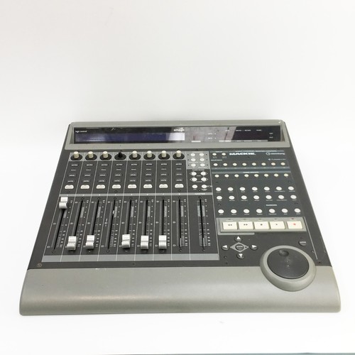 Mackie mcu control universal - mcu,