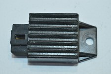 PGO BIG MAX 50 GLEICHRICHTER SPANNUNGSREGLER REGLER RELAIS