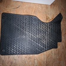 T4 Fussmatten vorne rechts und links Gummi Caravelle Multivan Fussmatten 