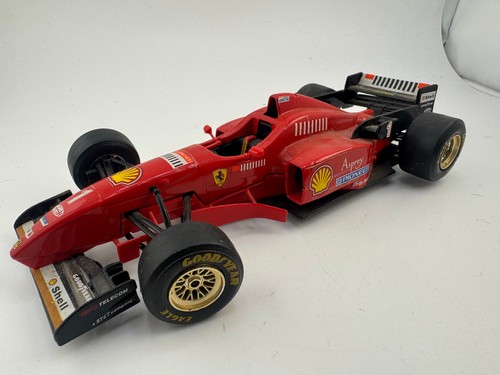Bburago ferrari f310 - 1:24,