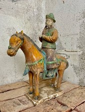 altes Tang Pferd mit Reiter