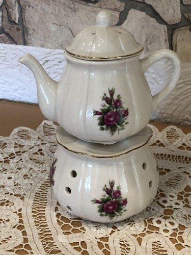 Kleine teekanne mit - kleine,