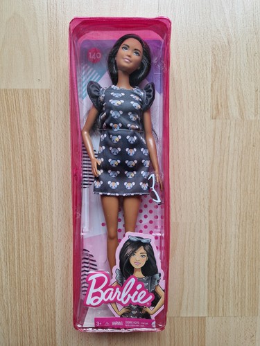 Barbie fashionista 140 - barbie,