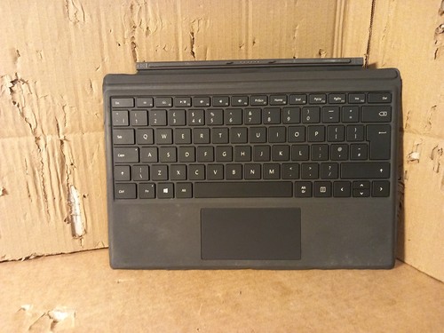 Microsoft surface pro 6 7 - 5,