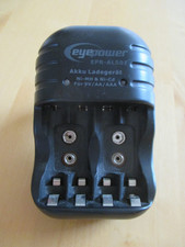Ladegerät Akkus Mi-MH / Ni-CD eyepower 