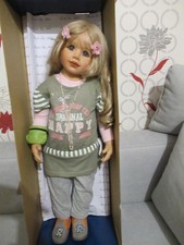 Ann-Kathrin von  Monika