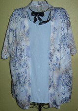 28 )  Top Hellblau Gr. XL -