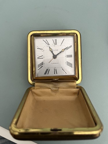 Vintage reisewecker - vintage,