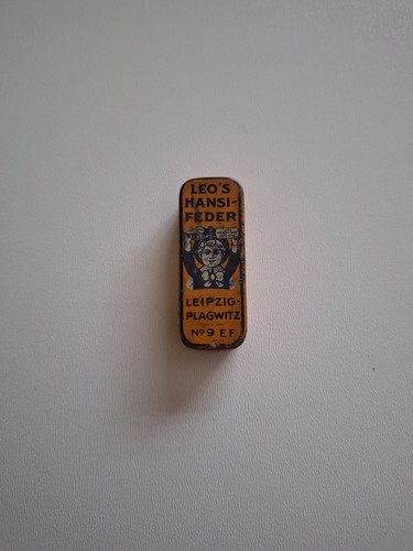 Alte kleine blechdose leo s - blechdose,