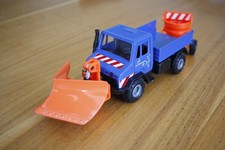 Winterdienstfahrzeug und