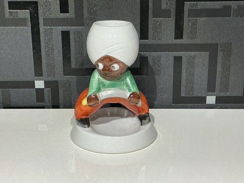 Groteske porzellanfigur - groteske,