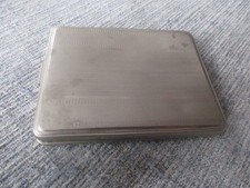 Altes Zigaretten-Etui, Erotik, Akt