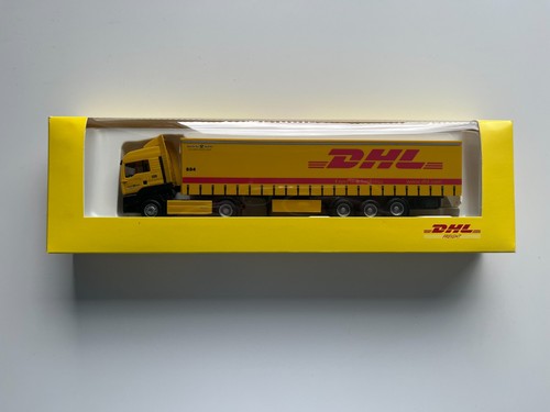 Awm man dhl - awm,