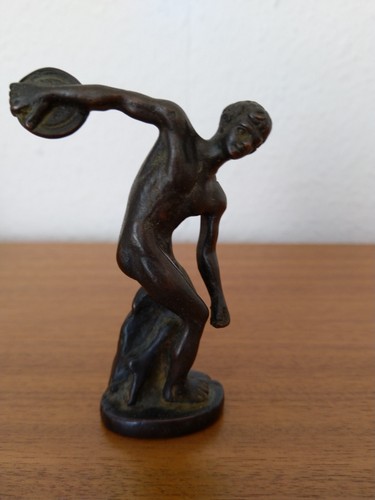 Antike bronzefigur mit - antike,