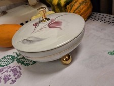 Porzellandose Deckeldose