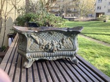 Antiker Gusseisen Pflanzentopf