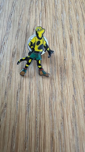 Pin ansteckpin lurchi - pin/ansteckpin,