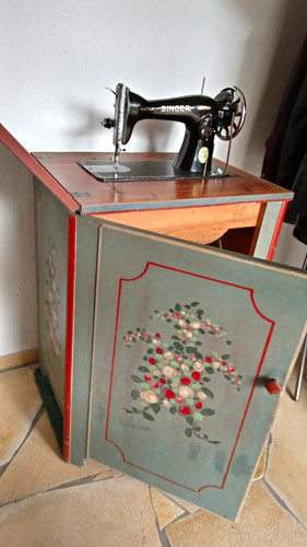 Singer tretnähmaschine - singer, im