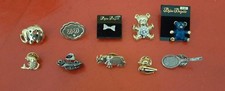 10 Pins Stecker Modeschmuck Konvolut VW Käfer Teddy Fisch Tennisschläger Elefant