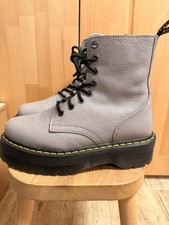 Dr.Martens Stiefel Jadon Grau