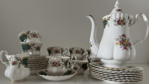 Royal albert berkeley essset - albert,