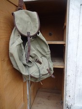 alter Rucksack grün Vintage Mode etc. Großer Rucksack Schrankfund