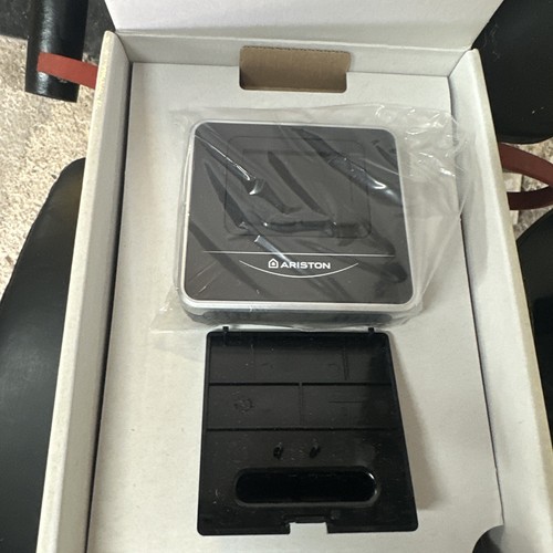 Ariston cube funk schwarz - ariston,