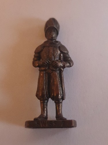 Metallfiguren alte - Ü-ei,