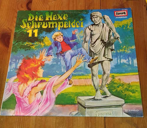 Die hexe schrumpeldei - hexe, (11)