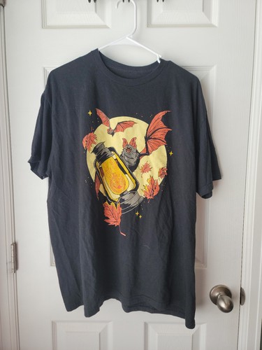 Latrine bat halloween - latrine, short