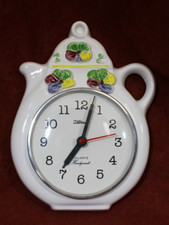 J. Schrenk Quarz Küchen-Wandnuhr, Keramik , Original, C3.19.3