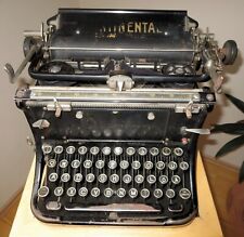 Antike  Continental-Schreibmaschine /funktionst./altersgem. gut m. Alters-Patina