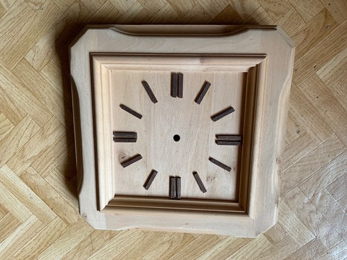 Wanduhr erle massiv handarbeit - wanduhr,