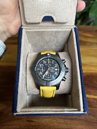 Breitling avenger chronograph - breitling,