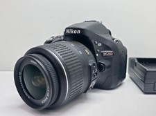 Nikon D5200 DSLR mit Nikon