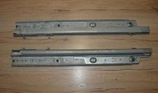 Siemens Backofen HE304550 / 01 Tür Backwagen Schienen Laufschiene Rollen SET L+R