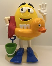 M&M SPENDER, STRANDOUTFIT