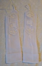 Handschuh ohne Finger, Brauthandschuh, lang, weiß,  Knöpfe, Blüten aufgenäht