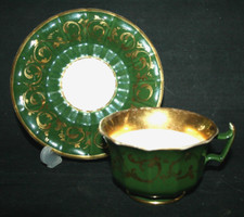 Biedermeier Vitrinentasse    Böhmen oder Thüringen um 1850