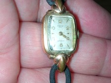 GOLD Alt Vintage Damen