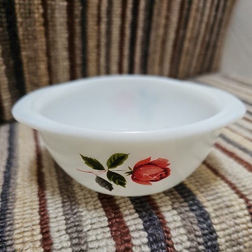Vintage jaj pyrex - vintage, rose