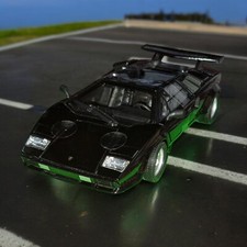 Lamborghini Countach schwarz Modellauto 1:24 Welly