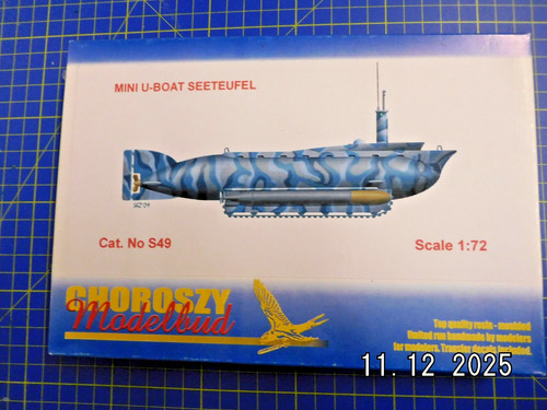 Choroszy modelbud s49 - 1:72,