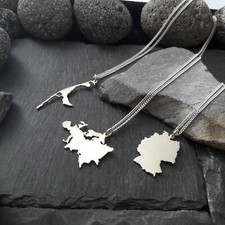 1 Landkarte Anhänger Ihrer