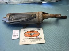 Linker Auspuffschalldämpfer