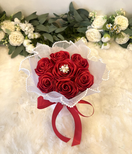 Brautstrauß satin blumen rot - satin,