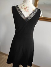 Schwarzes Kleid Cocktailkleid GDM mit Spitze V-Ausschnitt elegant Gr. 36 S XS 
