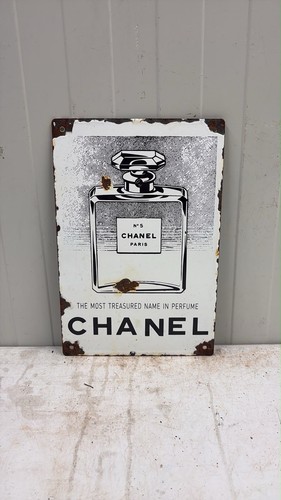 Chanel emailschild - 5,