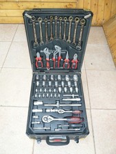 Werkzeugkoffer Swiss Kraft -