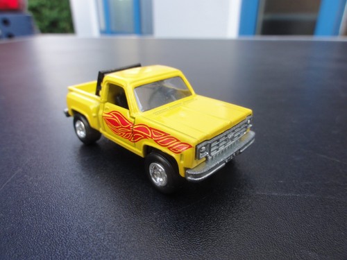 Tomica f44 chevrolet - tomica,